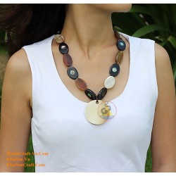 Natural horn necklace - Model 0045