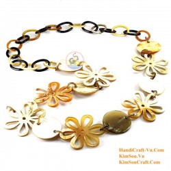 Natural horn necklace - Model 0082