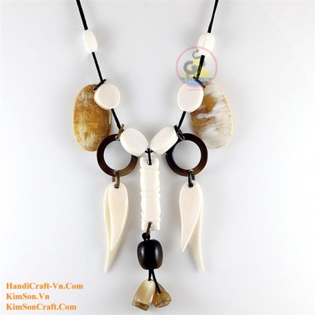 Naturhorn Halskette - Modell 0104