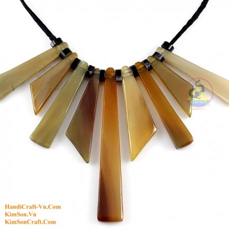 Natural horn necklace - Model 0112
