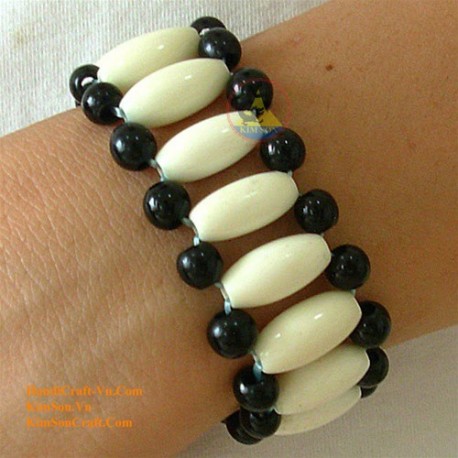 Natural circle horn necklace - Model 0009