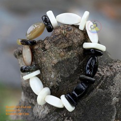 Natural circle horn necklace - Model 0009