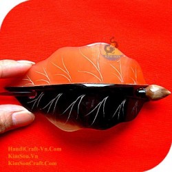 Leaf Organic Horn Hair Barrette