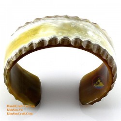 Natural circle horn necklace - Model 0009