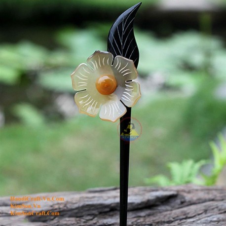 Flower Organic Horn Hair Stick