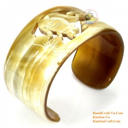 Natural circle horn necklace - Model 0009