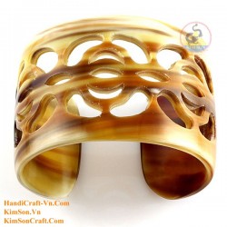 Natural circle horn necklace - Model 0009