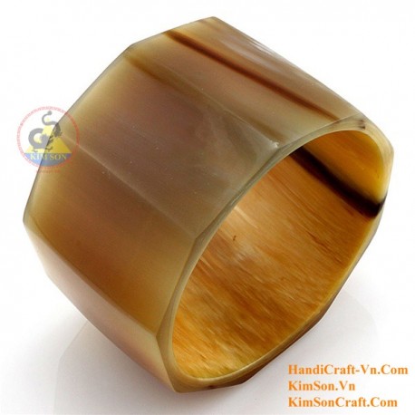 Natural circle horn necklace - Model 0009