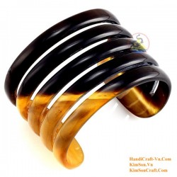 Natural circle horn necklace - Model 0009