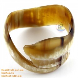 Natural circle horn necklace - Model 0009