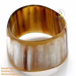 Natural circle horn necklace - Model 0009