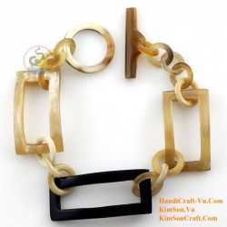 Natural circle horn necklace - Model 0009