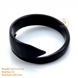 Natural circle horn necklace - Model 0009