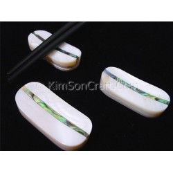 2cm x 5cm x 1cm - Chopsticks holder - Handmade from cattle white horn - Trapeziumshape shape