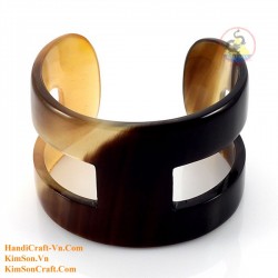 Natural circle horn necklace - Model 0009