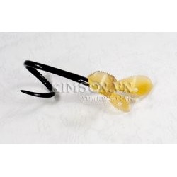 Leaf Napkin made of black and yellow marble buffalo horn