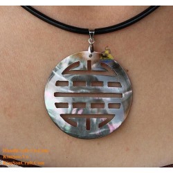 Exquisite Handmade Natural Shell Pendant Necklace