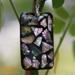 Exquisite Handmade Natural Shell Pendant Necklace