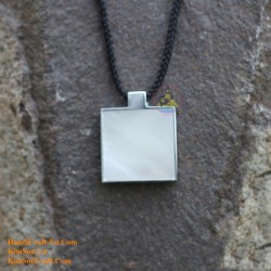 Exquisite Handmade Natural Shell Pendant Necklace