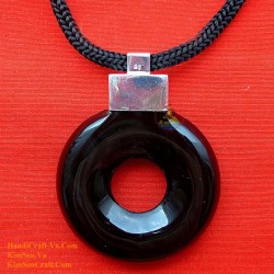 Exquisite Handmade Natural Shell Pendant Necklace