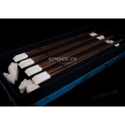 2cm x 5cm x 1cm - Chopsticks holder - Handmade from cattle white horn - Trapeziumshape shape